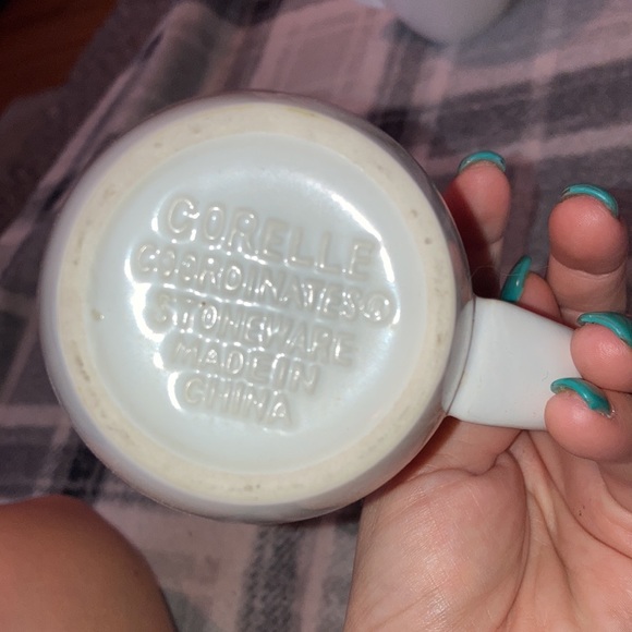 Corelle Coordinates Stoneware set of four coffee mugs - Picture 4 of 4